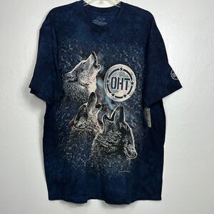 The Mountain Men's Three Wolf Moon Short Sleeve Tee Size XL